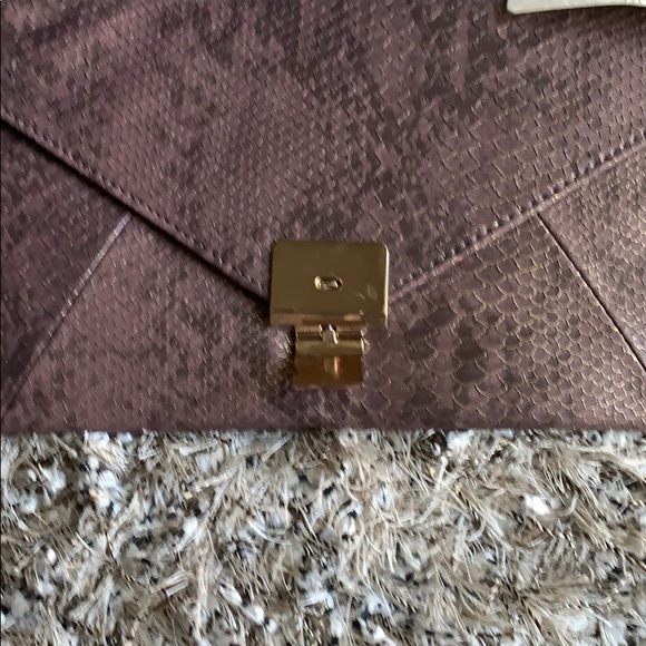 New Urban expressions vegan envelope clutch - Picture 6 of 8